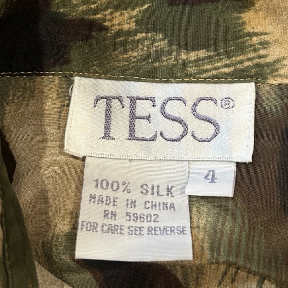 Vintage Tess Silk Cheetah Print Button Down Shirt | Size 4 | Green/Brown/Multi - Picture 2 of 5